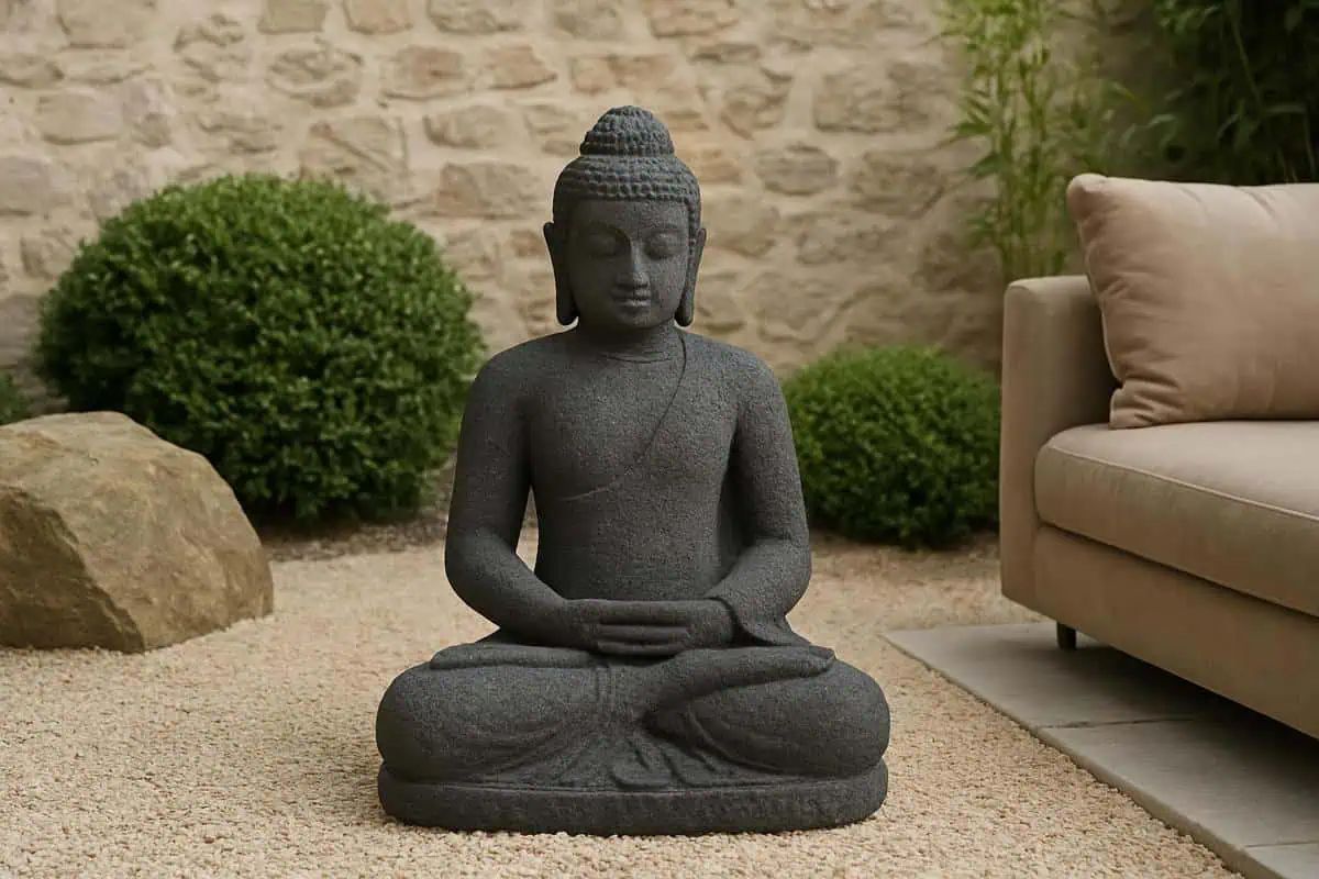 Statue de Bouddha pour extérieur en pierre reconstituée, élément central pour jardin zen et accessoires de méditation, décoration minimaliste apaisante